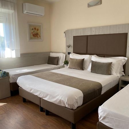 Golf Hotel Riccione Exterior foto