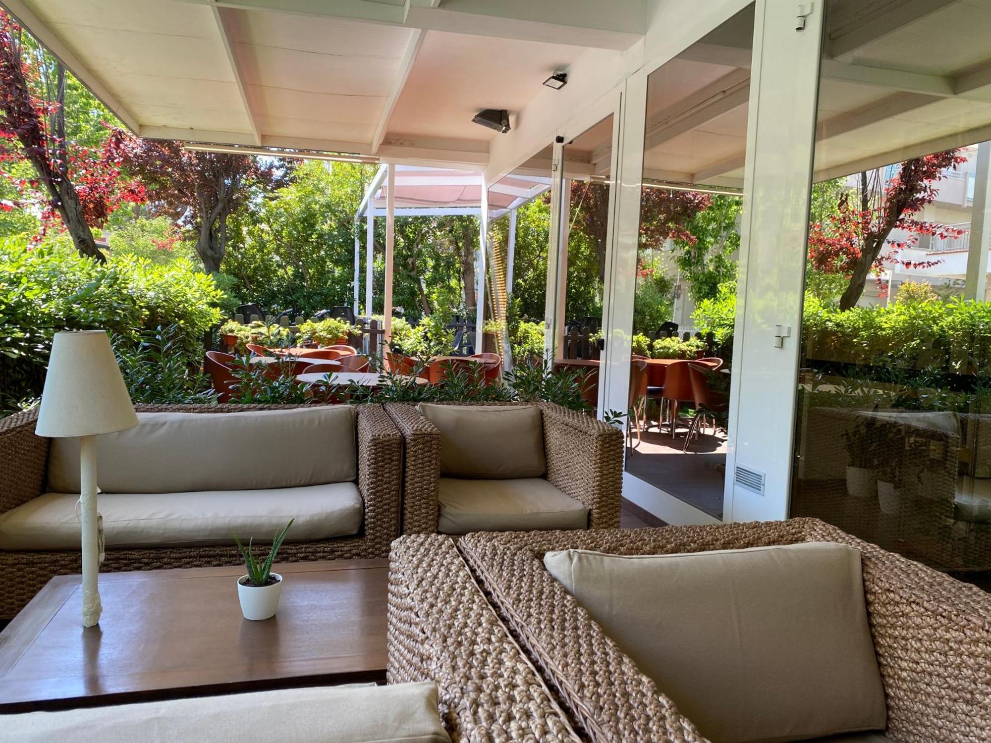 Golf Hotel Riccione Exterior foto